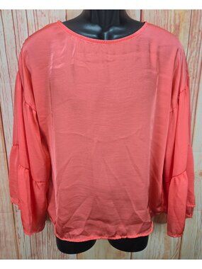 Ivy Jane Womens Coral Bell Sleeve Blouse Medium NWT